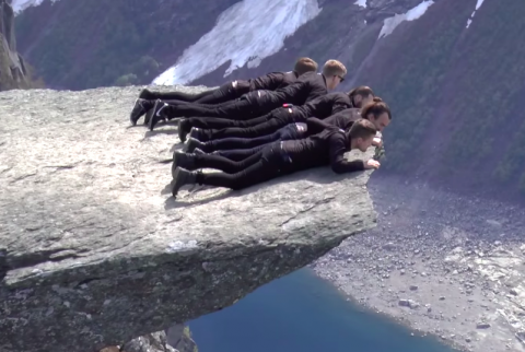 Video excerpt of Norwegians Shining show at Trolltunga