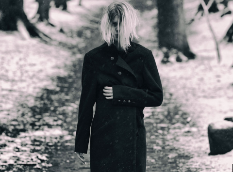 Myrkur: new track "Jeg Er Guden, I Er Tjenerne"