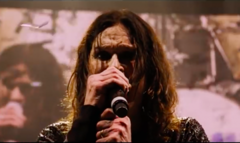Black Sabbath video "Paranoid" from final show