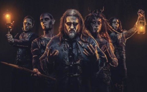 Powerwolf: Lyric video "Incense & Iron" and music video "Fire & Forgive"