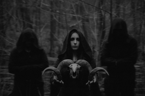 Female fronted band Endlesshade: трек "Edge" з дебютного альбому