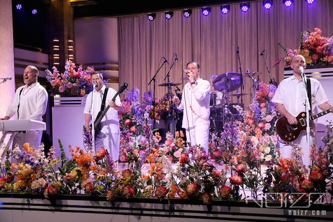 Відео: Faith No More виступили на ТВ-шоу Джиммі Феллона Відео: Faith No More виступили на ТВ-шоу Джиммі Феллона