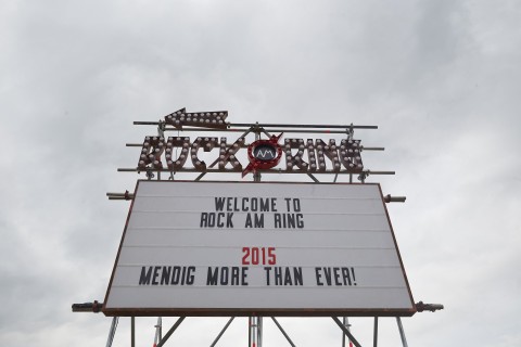 Lightning injures 33 people at Rock am Ring Fest [Video of Storm]