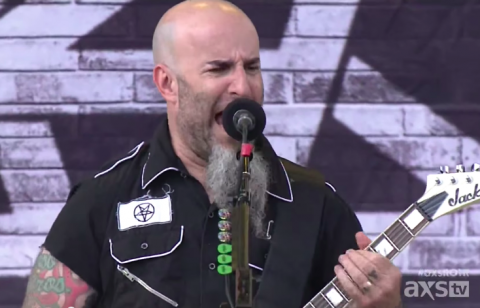 Anthrax: live video "Caught In A Mosh" from Rock On The Range 2015
