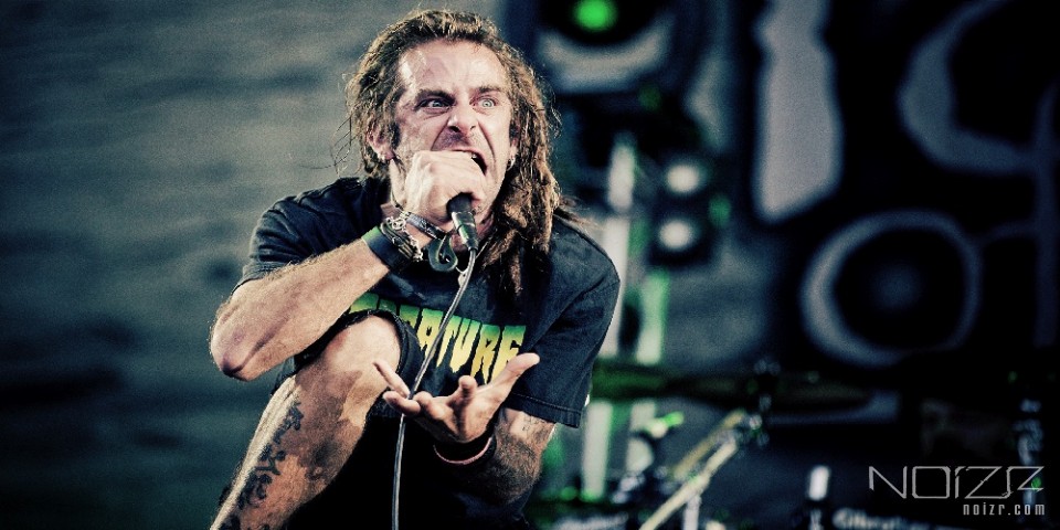 Randy Blythe — На вокаліста Lamb of God напали хулігани в Ірландії Randy Blythe — На вокаліста Lamb of God напали хулігани в Ірландії
