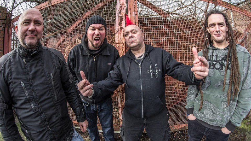 The Exploited — Затримано підозрюваного у вбивстві фаната The Exploited The Exploited — Затримано підозрюваного у вбивстві фаната The Exploited